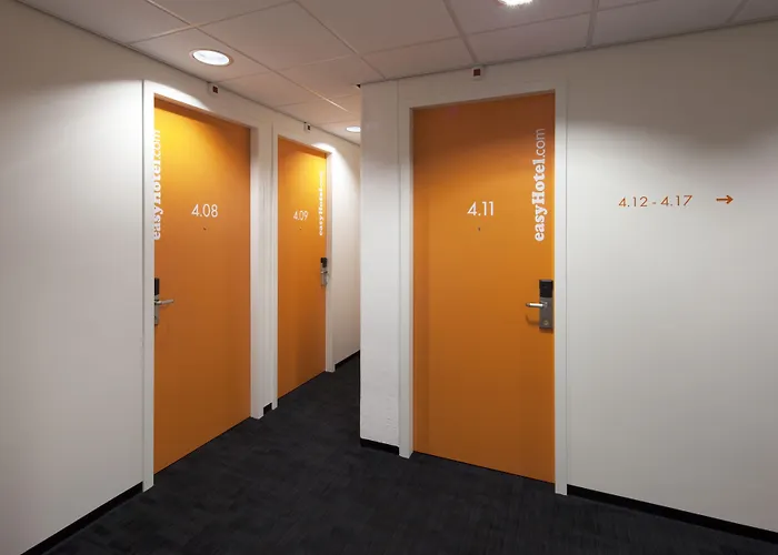 Easyhotel Centre South מלון אמסטרדם