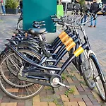 Easyhotel Centre South 2*