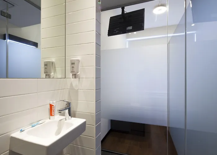 Easyhotel Centre South ホテル アムステルダム