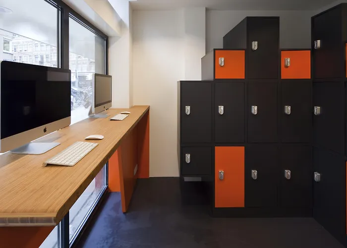 Easyhotel Centre South