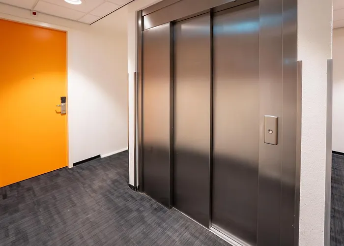 Easyhotel Centre South