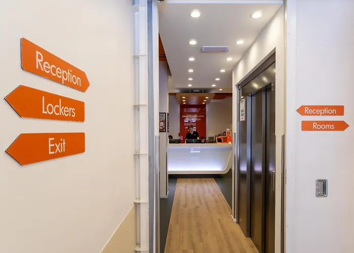 Easyhotel Centre South ホテル 2*