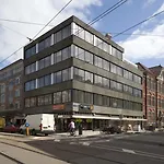 Easyhotel Centre South 2* Amsterdam