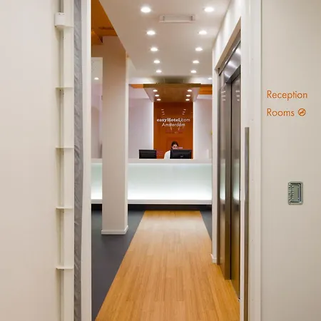 Hotel Easyhotel Centre South 2*