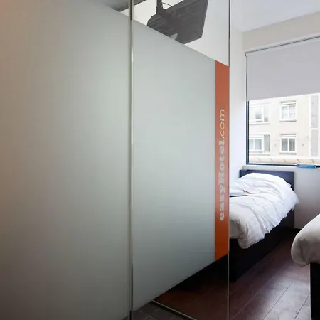 Easyhotel Centre South Hotel 2*