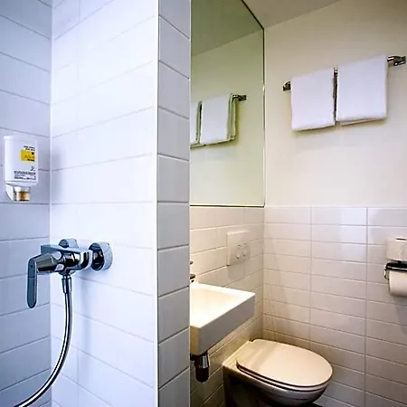 Easyhotel Centre South מלון אמסטרדם