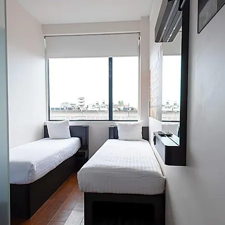 מלון Easyhotel Centre South
