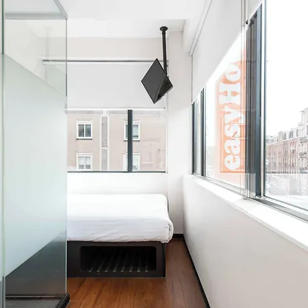 Easyhotel Centre South Hotel