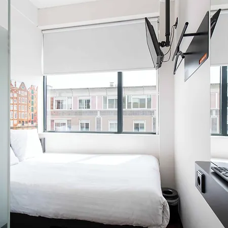 Easyhotel Centre South Hotel 2*
