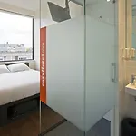 Easyhotel Centre South 2* Άμστερνταμ