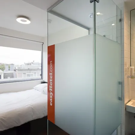 Hotel Easyhotel Centre South
