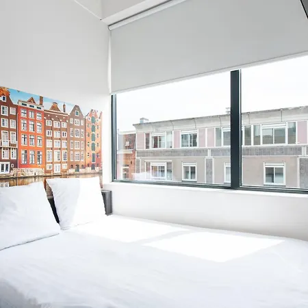 Easyhotel Centre South 2* Amsterdam