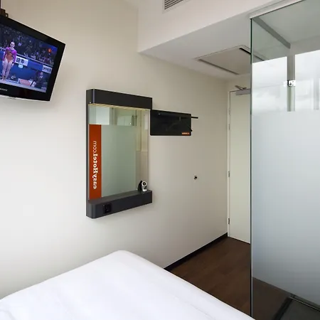 Hotel Easyhotel Centre South