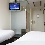Easyhotel Centre South Hotel 2*