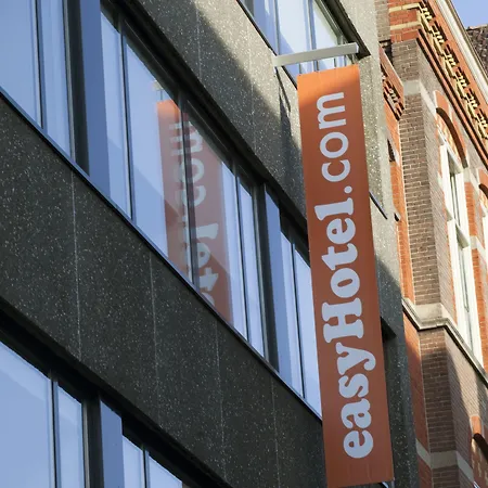 Easyhotel Centre South 酒店 2*
