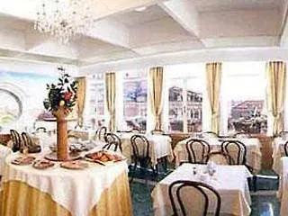 Easyhotel Centre South